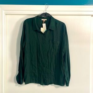 Green button down long sleeved shirt